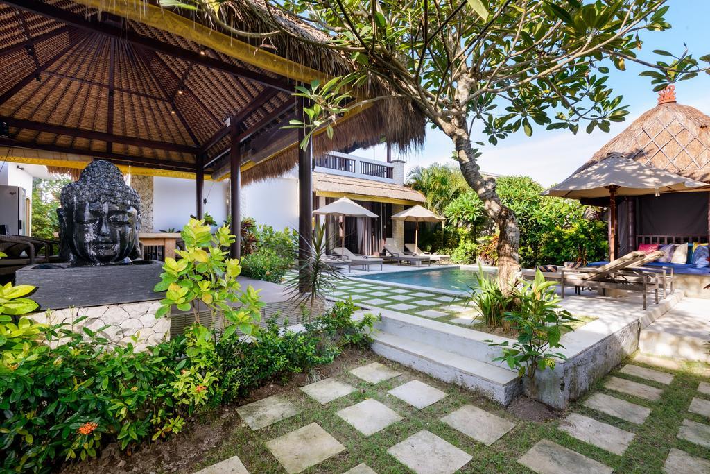 Villa Coconuts Balangan Jimbaran (Bali)