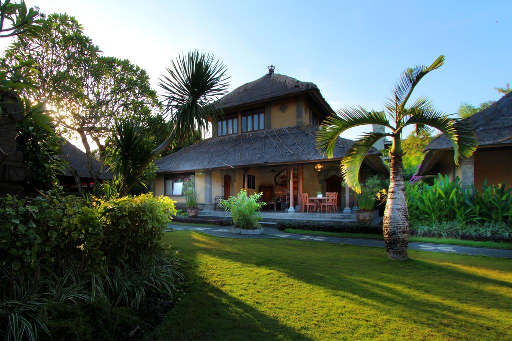 Hotel Matahari Terbit Bali 3*