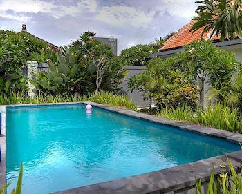 Aparthotel La House 3*