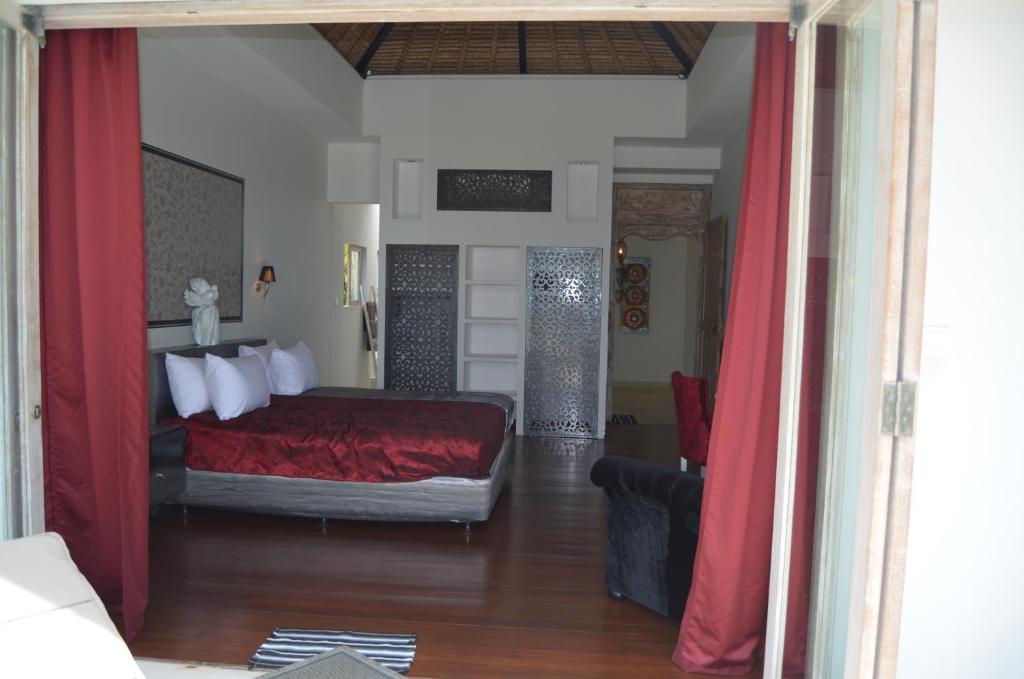 Villa Beachfront Black Pearl Padangbai (Bali)