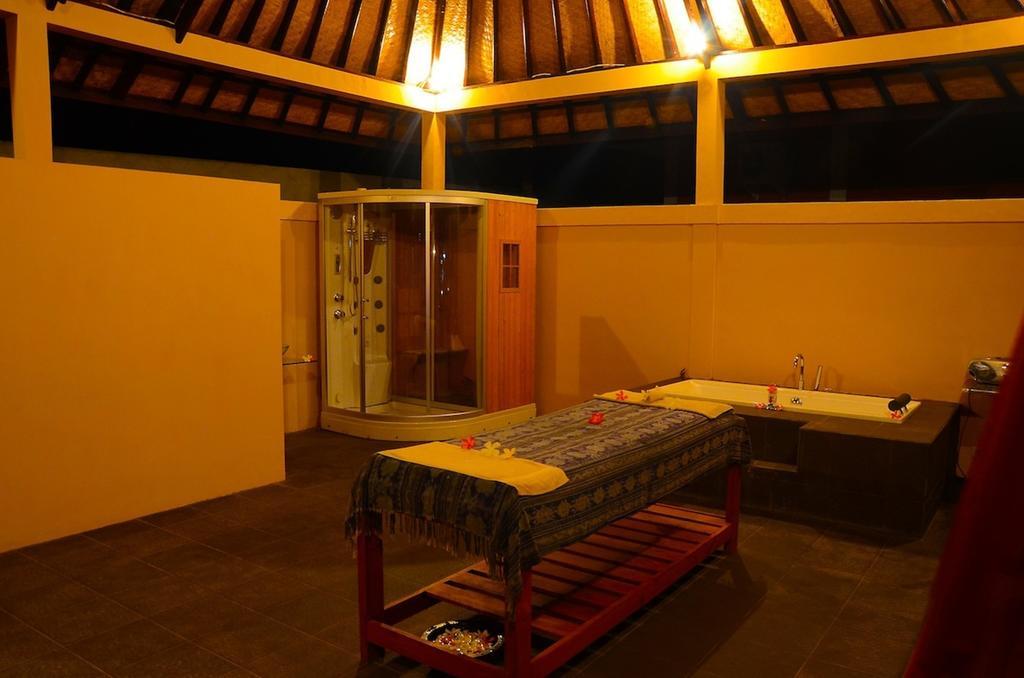 Wisma tamu Bali Au Naturel 2*