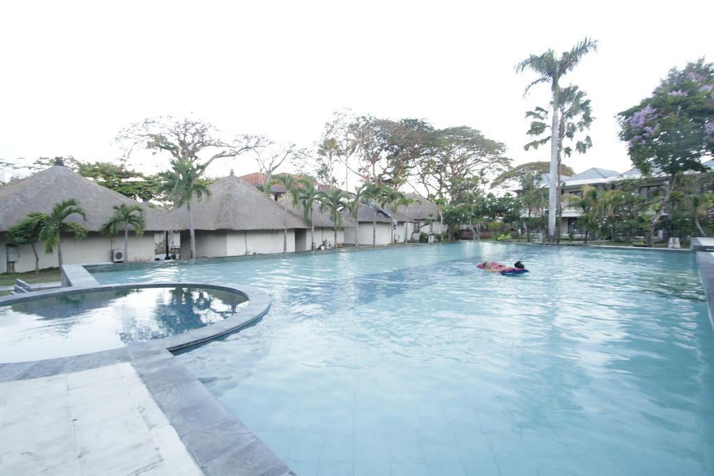 Resort Alit And