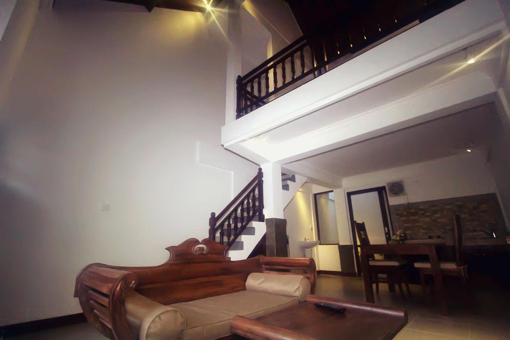 Aparthotel La House 3*