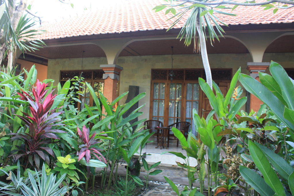Cleopatra Beach Lovina (Bali)