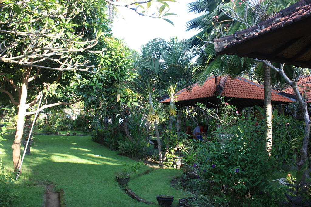 Cleopatra Beach Lovina (Bali)