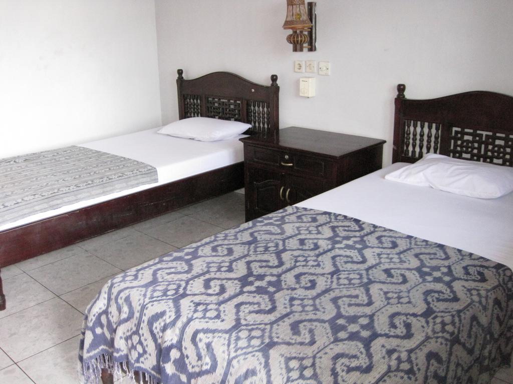 Guest house Taman Mekar 2