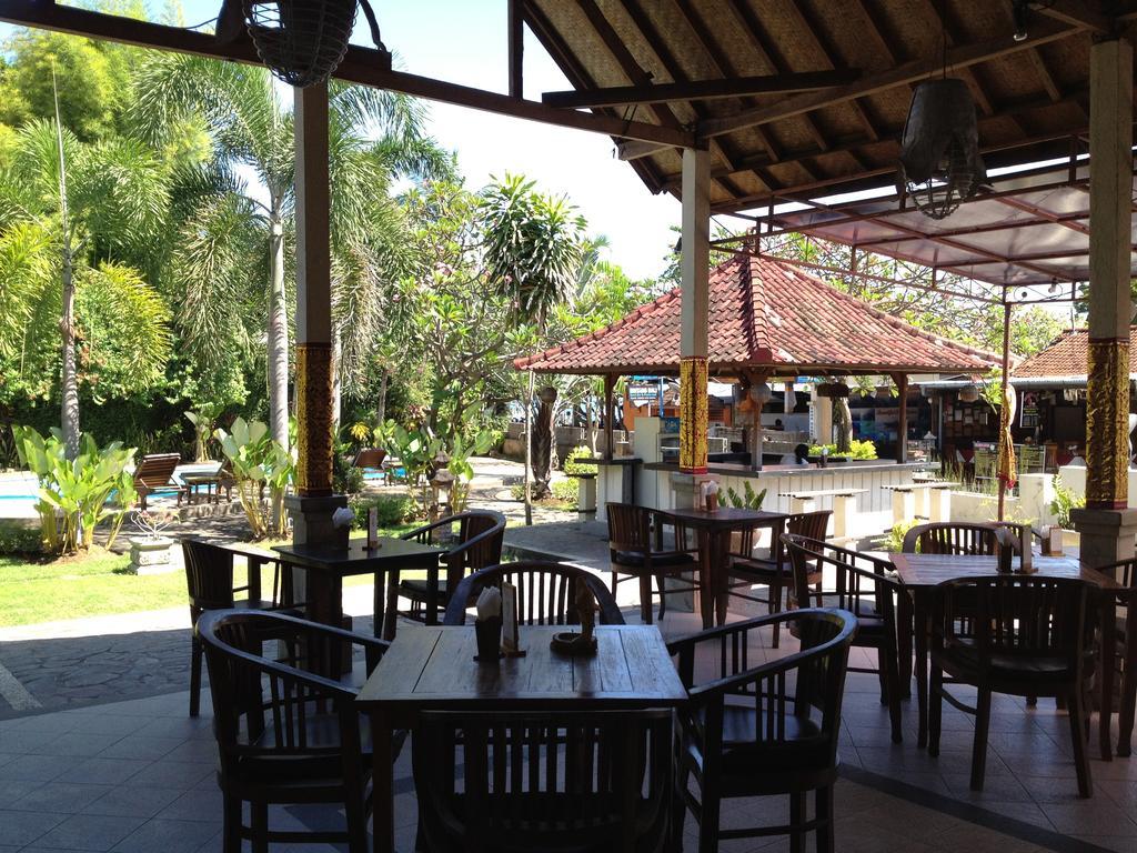 Hotel Astina 2*