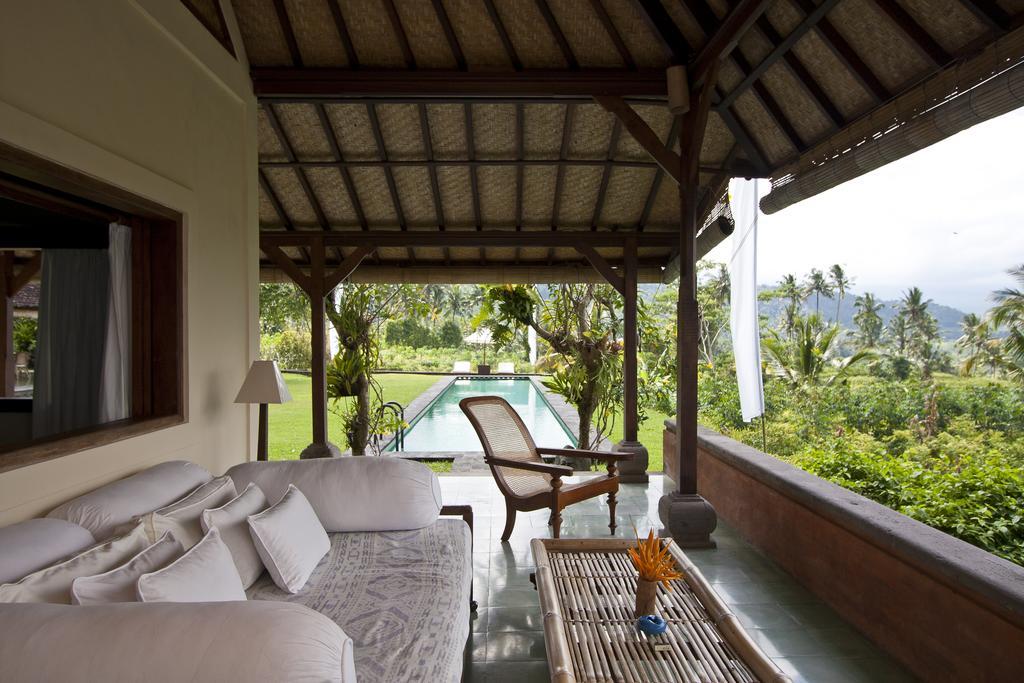 Idanna Sidemen (Bali)