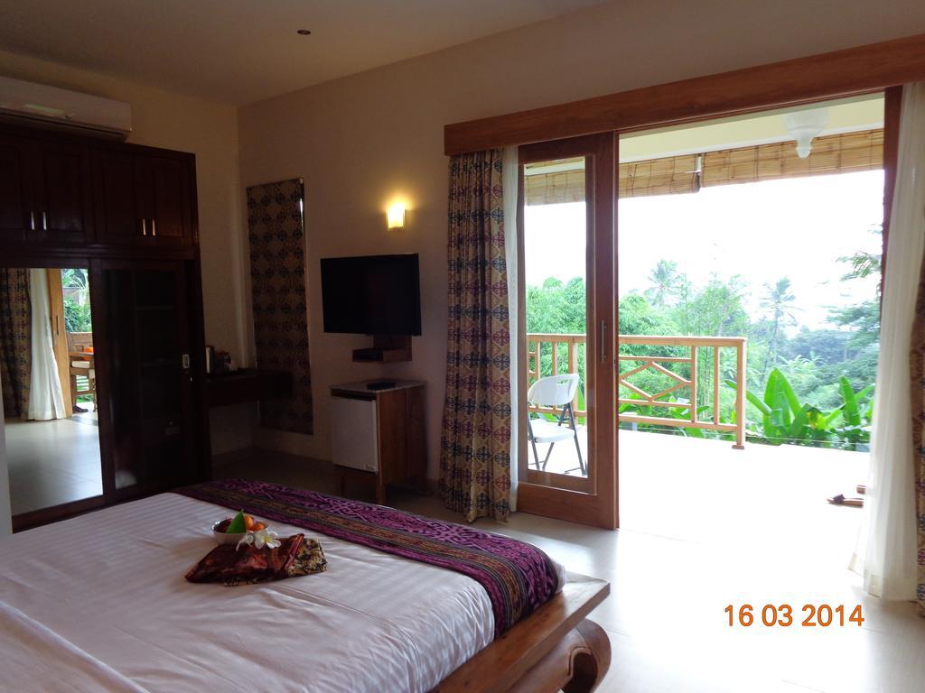 Le Tito Lovina (Bali)