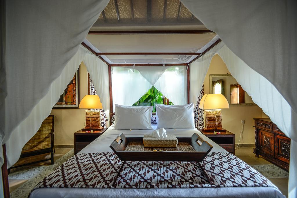 Resort Aashaya Jasri