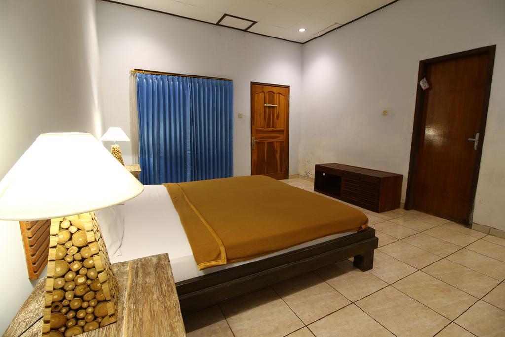 Guest house Wahyu Dana Buleleng (Bali)