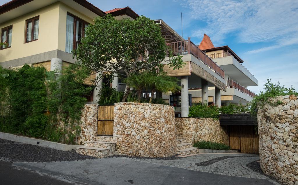 Adila Bali Uluwatu (Bali)