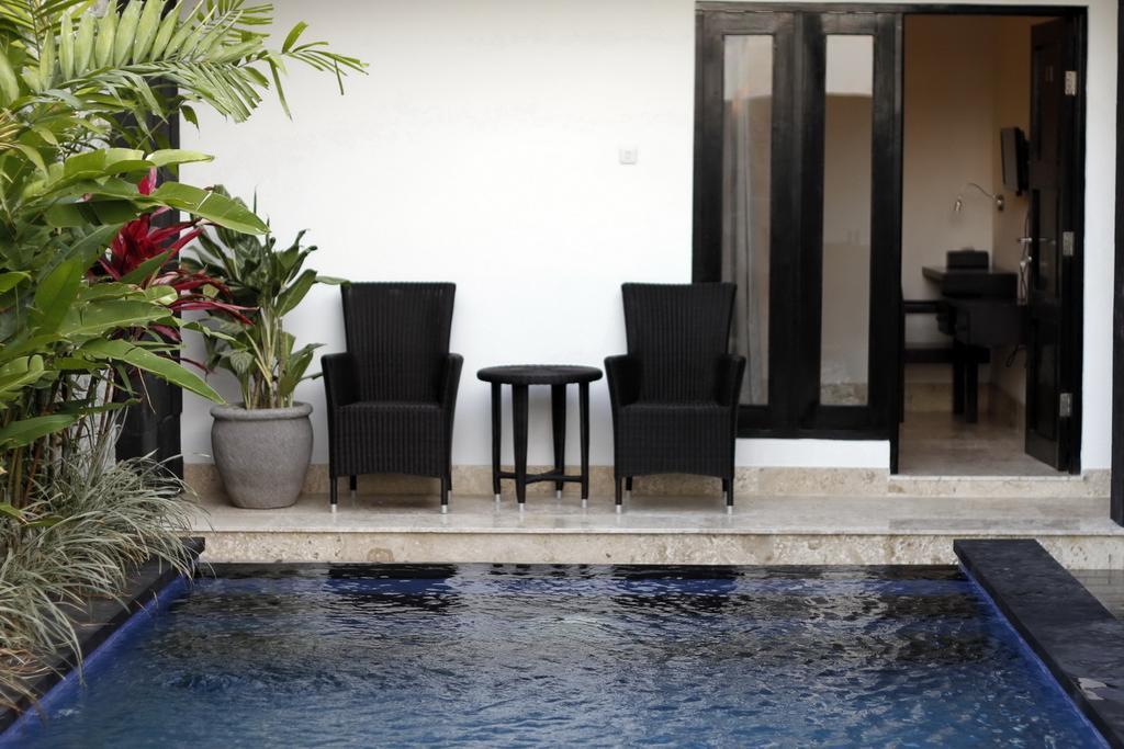 Hotel Legian 2*