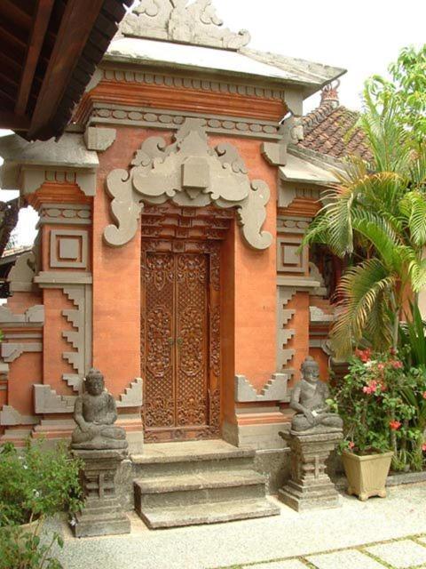 Puri Ayu Holiday park 3*