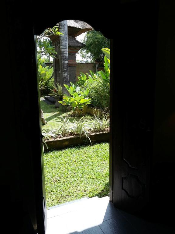 Guest house Puri Kutat Lestari