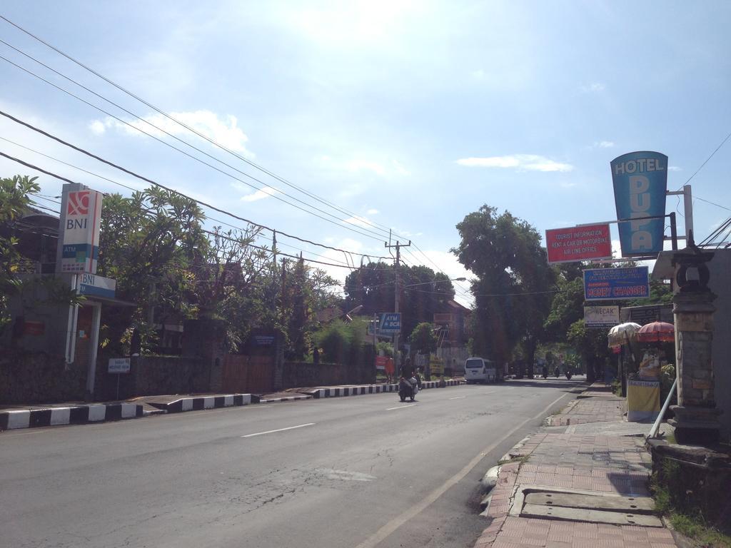 Hotel Dupa Lovina (Bali)