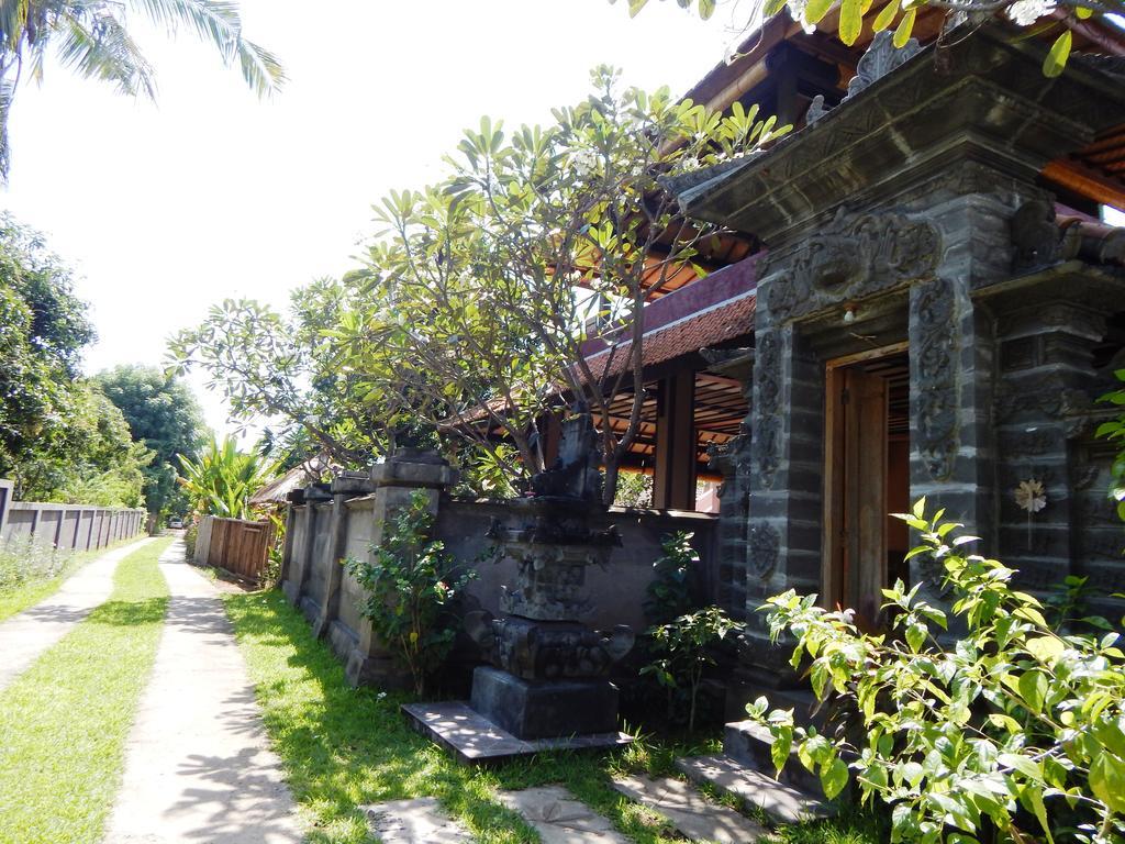 Wisma tamu Rahayu *