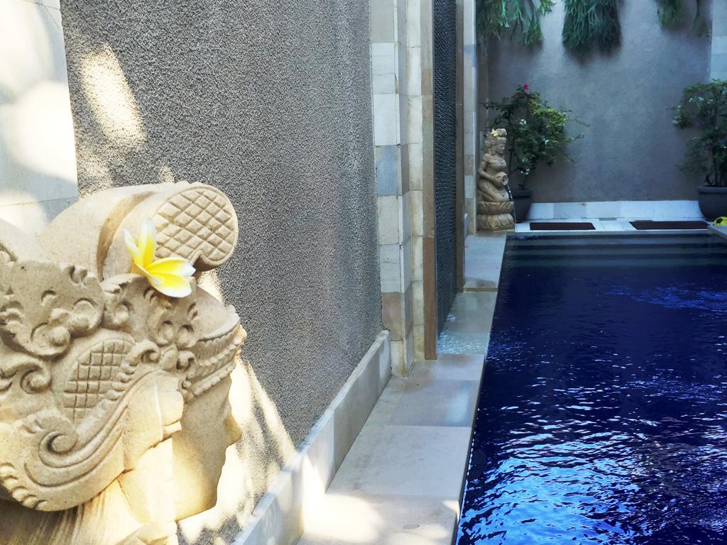 Sama's And Ubud (Bali)