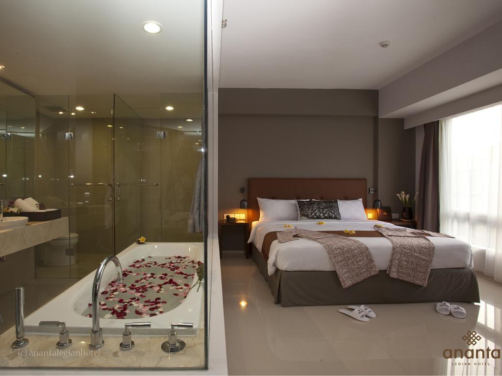 Hotel Ananta 4*