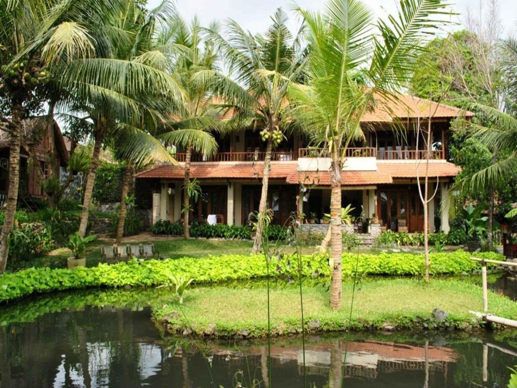 Omah Apik Hotel
