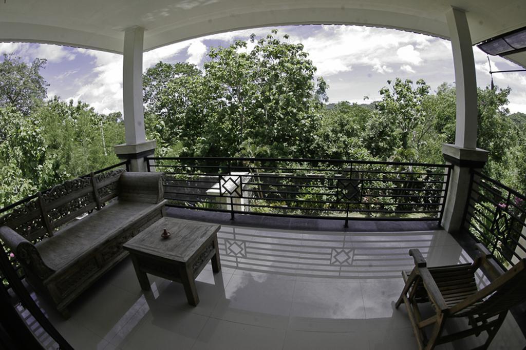 Guest house Padang Padang Surf
