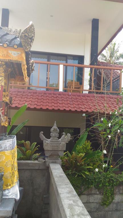 Santa Fe & Warong Amed (Bali)