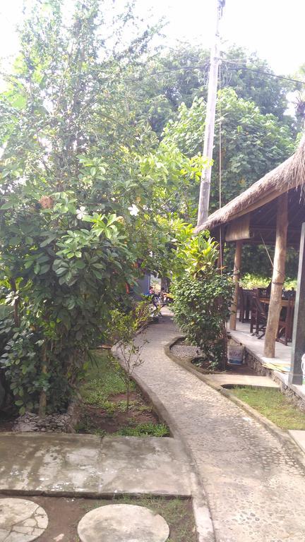 Homestay Santa Fe & Warong Amed (Bali)
