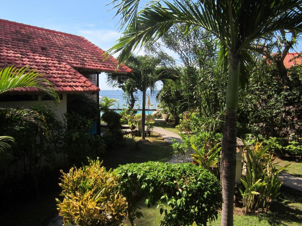 Kembali 3*