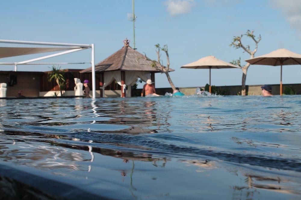 Resort Royal Regantris Kuta
