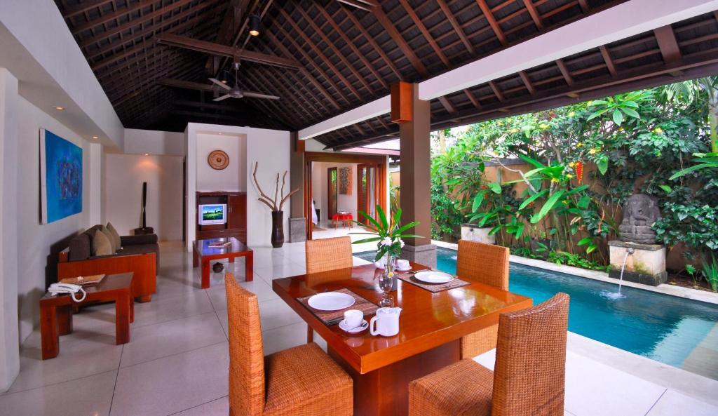 Nomad Hub Bali 3* Canggu (Bali)