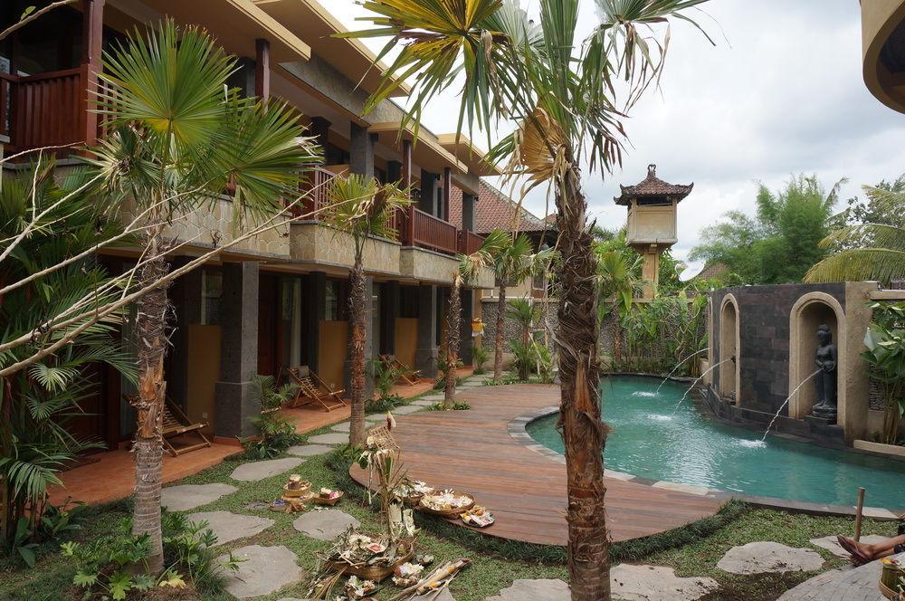 Wisma tamu Sonia 4*