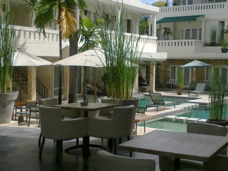 Hotel Bali Court & Legian (Bali)