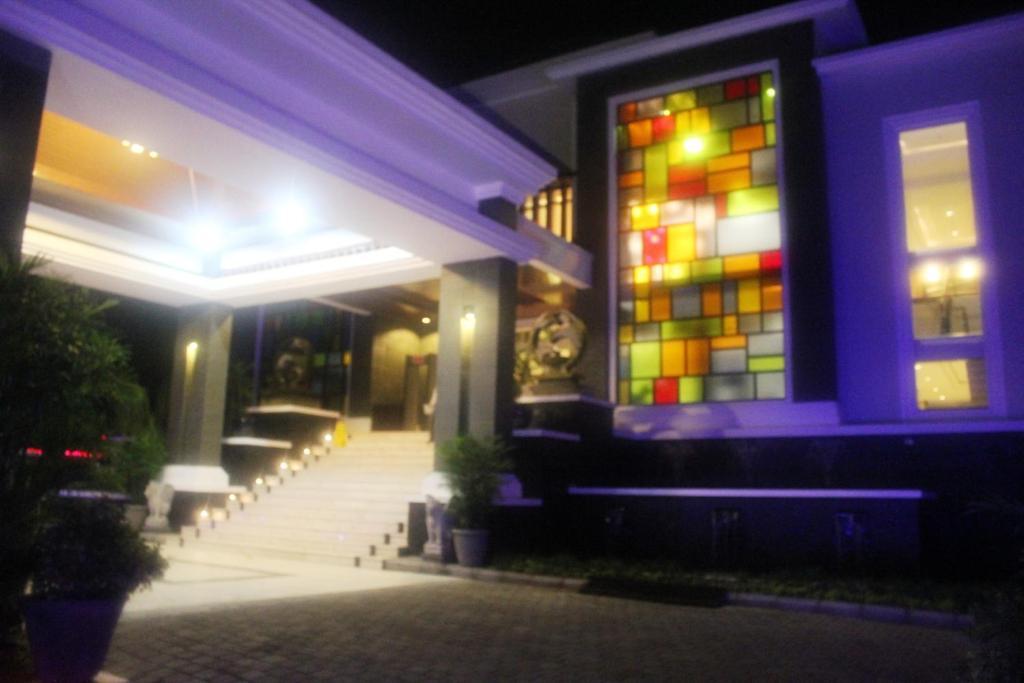 Gran Surya Hotel 3*