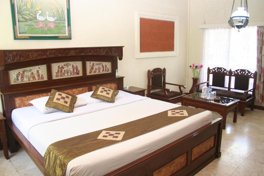 Melasti Kuta & 3* Kuta (Bali)