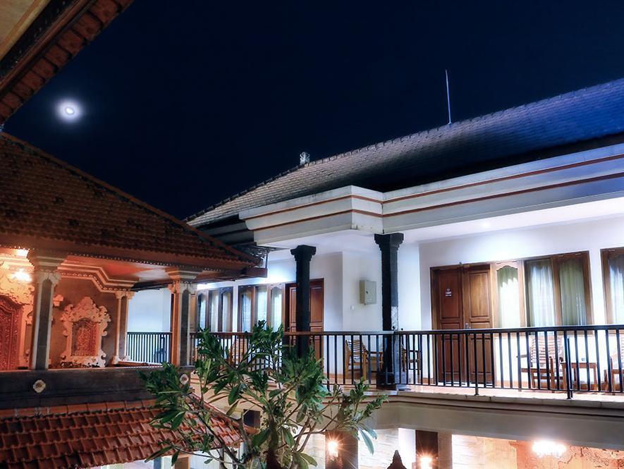 Wisma tamu Agus