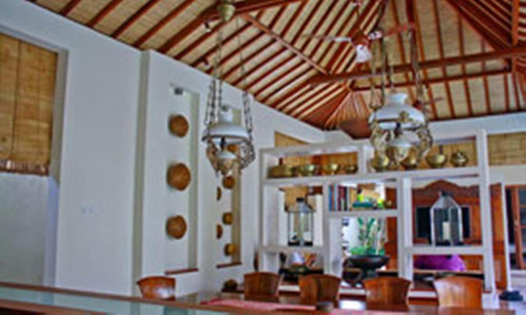Villa Kampung Kecil Seminyak BALI