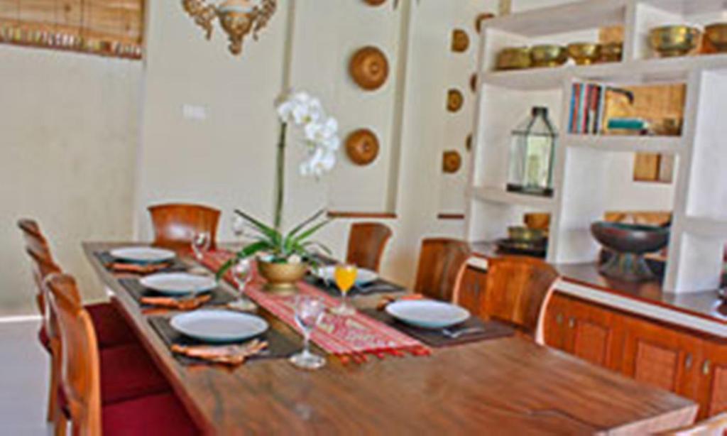 Villa Kampung Kecil Seminyak Apartment *