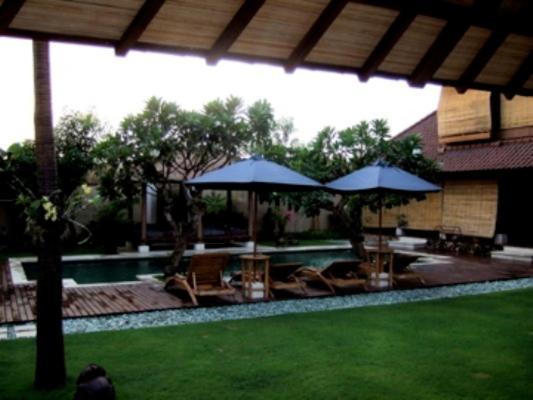 Villa Kampung Kecil Seminyak Apartment BALI