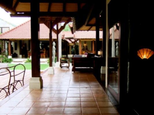 Villa Kampung Kecil Seminyak Apartment
