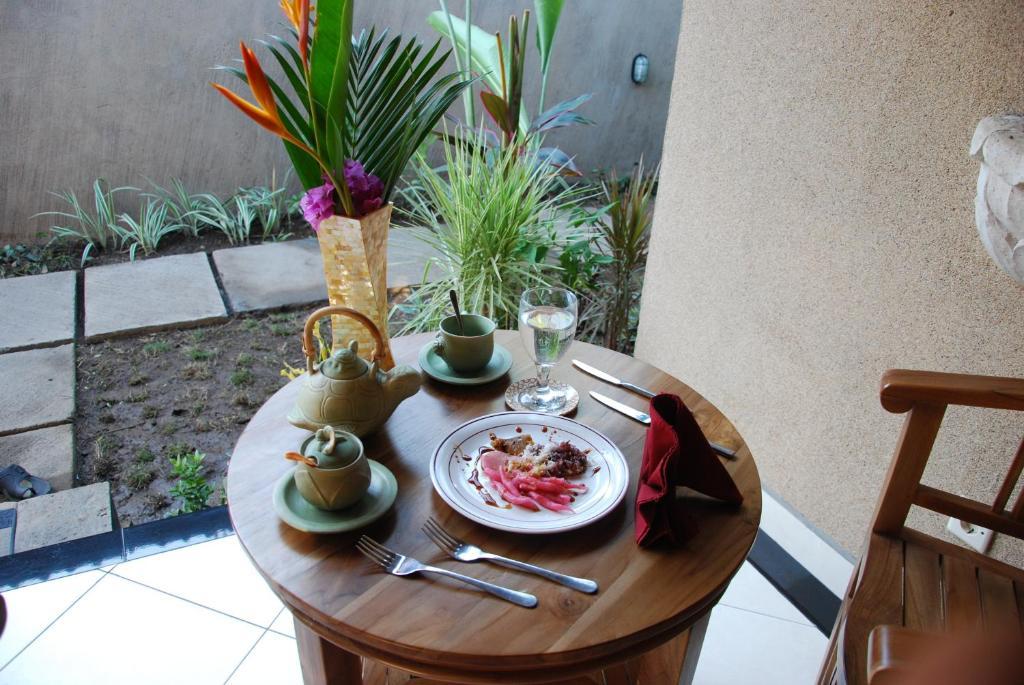 Guest house Trijaya 2*