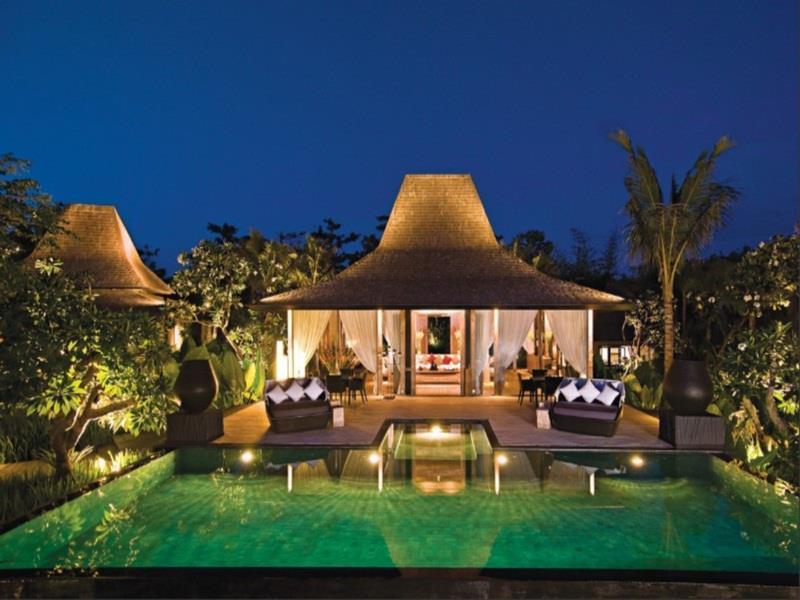 Khayangan Estate Hotel