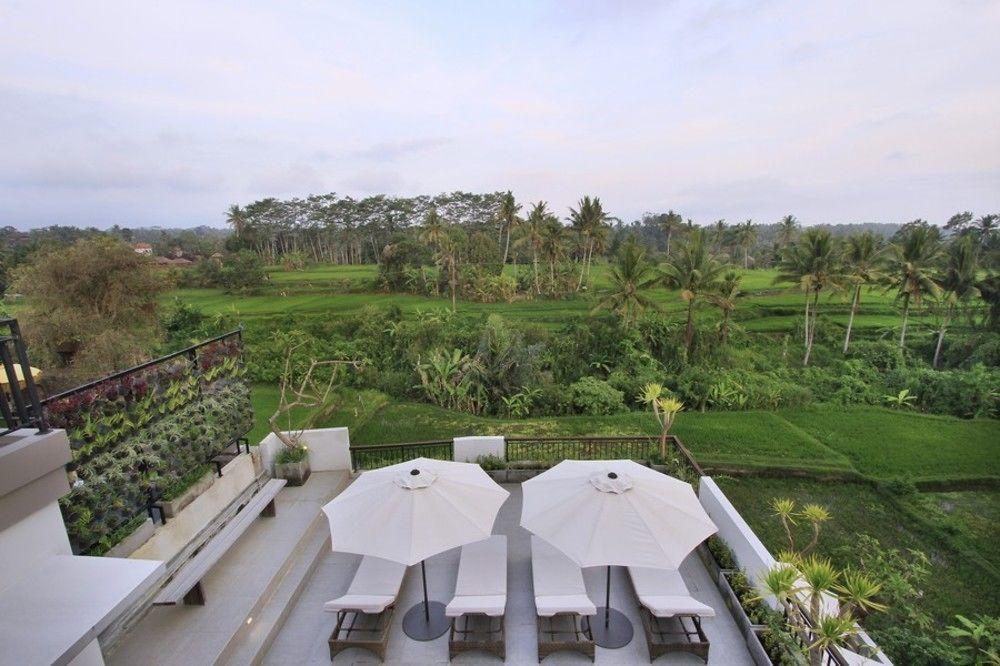 Puri Padma 3*