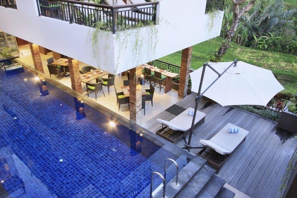 Puri Padma 3*