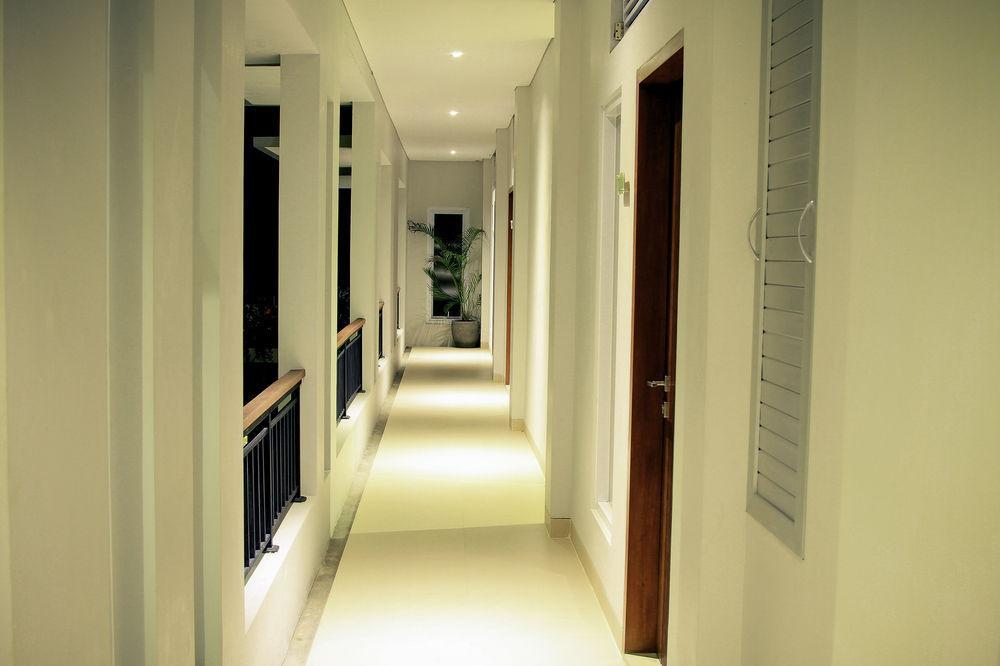 Puri Padma 3*