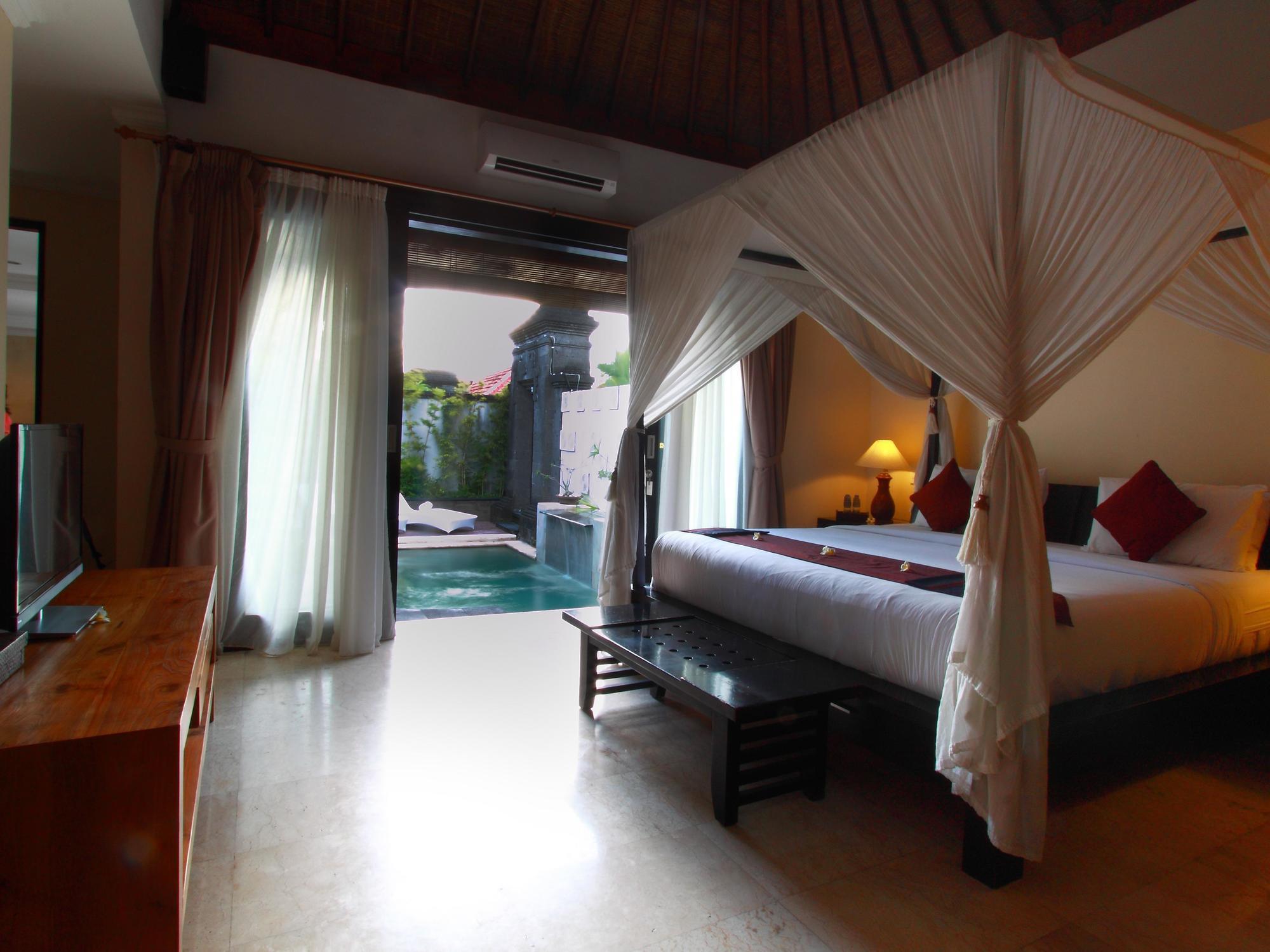 Bali Nyuh Gading * Kerobokan (Bali)