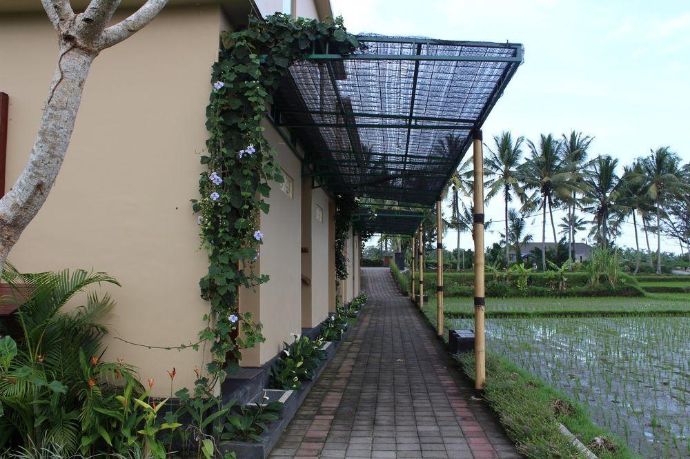 Manyi Village Hotel