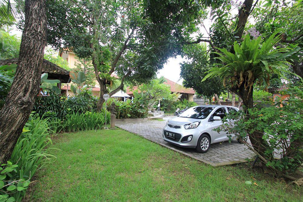 Lusa At Kuta Hotel