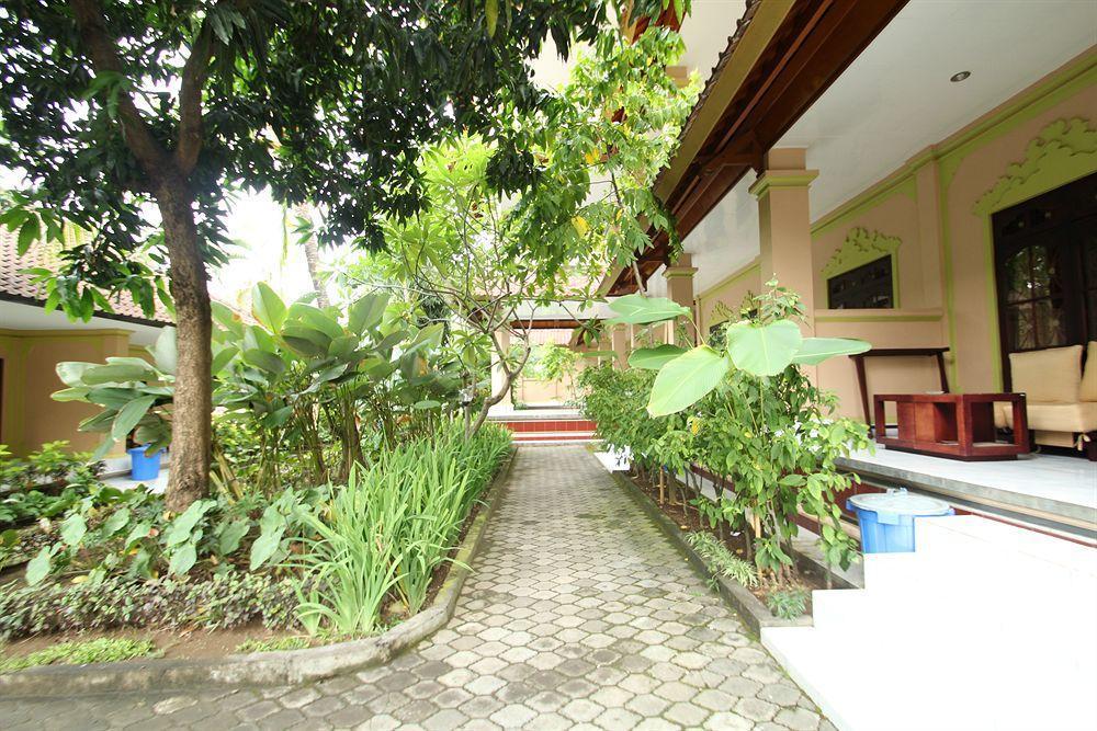 Lusa At Kuta Hotel Kuta (Bali)