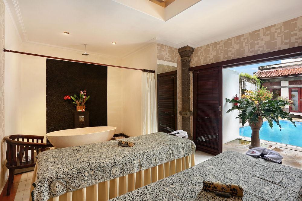 The Batu Belig & Hotel Seminyak (Bali)