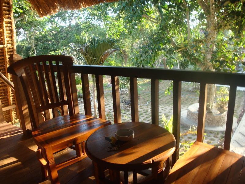 Lotus Garden Huts 3*